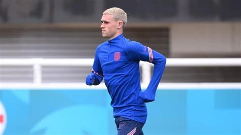 phil foden vida pessoal.